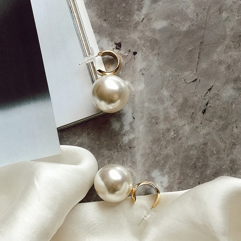 Oversized Pearl Drop Earrings - Gold